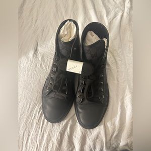 Gucci Canvas High-top Sneaker (black/grey). They also fit women US10, EU41